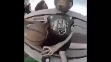 Free download ALIEN SONG video and edit with RedcoolMedia movie maker MovieStudio video editor online and AudioStudio audio editor onlin