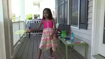 Free download Bubbles video and edit with RedcoolMedia movie maker MovieStudio video editor online and AudioStudio audio editor onlin