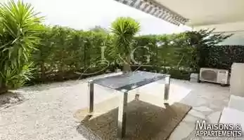 Free download CANNES - APPARTEMENT A VENDRE - 399 000  - 98 m - 4 pice(s) video and edit with RedcoolMedia movie maker MovieStudio video editor online and AudioStudio audio editor onlin