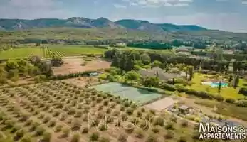 Free download CHEVAL-BLANC - MAISON A VENDRE - 1 370 000  - 330 m - 10 pice(s) video and edit with RedcoolMedia movie maker MovieStudio video editor online and AudioStudio audio editor onlin