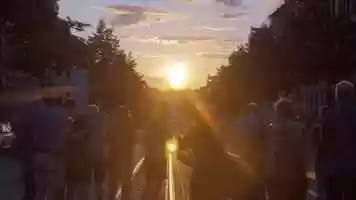 Free download Crowded Sunset | Halle/Saale - 29.06.2020 video and edit with RedcoolMedia movie maker MovieStudio video editor online and AudioStudio audio editor onlin