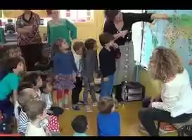 Free download daisy Chain 2017 - Projet pluridisciplinaire Arts plastiques et langue vivante trangre video and edit with RedcoolMedia movie maker MovieStudio video editor online and AudioStudio audio editor onlin