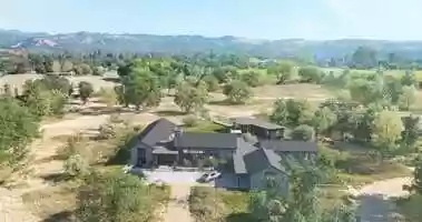 Free download DENMARK COURT LOT 4.mp4 video and edit with RedcoolMedia movie maker MovieStudio video editor online and AudioStudio audio editor onlin