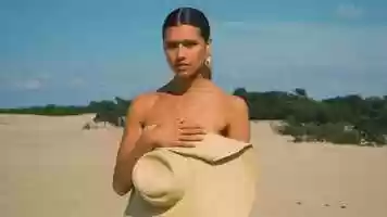 Free download Distance fashion film  | Fashion video and edit with RedcoolMedia movie maker MovieStudio video editor online and AudioStudio audio editor onlin