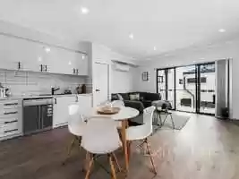 Free download For Sale 24 Croydon Road, Croydon Vic 3136 - Italian video and edit with RedcoolMedia movie maker MovieStudio video editor online and AudioStudio audio editor onlin