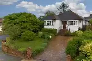 Free download Garlichill Road, Epsom - The Personal Agent video and edit with RedcoolMedia movie maker MovieStudio video editor online and AudioStudio audio editor onlin