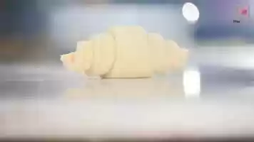 Free download Geste technique - Rouler un croissant video and edit with RedcoolMedia movie maker MovieStudio video editor online and AudioStudio audio editor onlin