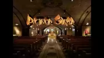 Free download Hallelujah video and edit with RedcoolMedia movie maker MovieStudio video editor online and AudioStudio audio editor onlin