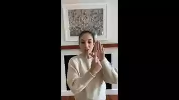 Free download Hot Cross Buns video and edit with RedcoolMedia movie maker MovieStudio video editor online and AudioStudio audio editor onlin
