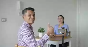Free download How to film an interview using your smartphone | Unisolated Series video and edit with RedcoolMedia movie maker MovieStudio video editor online and AudioStudio audio editor onlin
