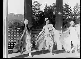 Free download Independent Woman video and edit with RedcoolMedia movie maker MovieStudio video editor online and AudioStudio audio editor onlin