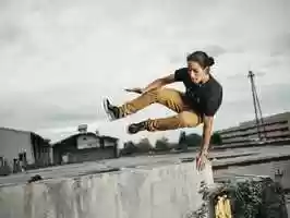 Free download Innate Movement video and edit with RedcoolMedia movie maker MovieStudio video editor online and AudioStudio audio editor onlin