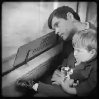 Free download In the bus - Photo to 3d video and edit with RedcoolMedia movie maker MovieStudio video editor online and AudioStudio audio editor onlin