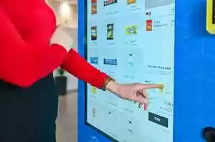Free download Invenda vending machine video and edit with RedcoolMedia movie maker MovieStudio video editor online and AudioStudio audio editor onlin