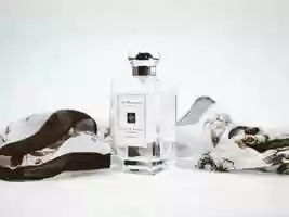 Free download Jo Malone London video and edit with RedcoolMedia movie maker MovieStudio video editor online and AudioStudio audio editor onlin
