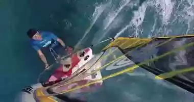 Free download Kitesurf and Windsurf Soma Bay video and edit with RedcoolMedia movie maker MovieStudio video editor online and AudioStudio audio editor onlin