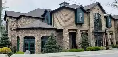 Free download Lee Carol Giduz, Executive Director, BRAHM - Blowing Rock Art  History Museum, North Carolina.mp4 video and edit with RedcoolMedia movie maker MovieStudio video editor online and AudioStudio audio editor onlin