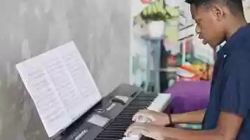 Free download Master Class for Music Learning video and edit with RedcoolMedia movie maker MovieStudio video editor online and AudioStudio audio editor onlin