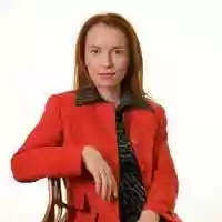 Free download Meet the Founders - Cristina Imre video and edit with RedcoolMedia movie maker MovieStudio video editor online and AudioStudio audio editor onlin