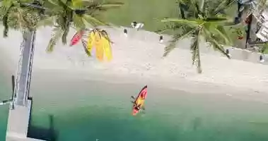 Free download Noosa Pacific Resort - BMPCC 6k video and edit with RedcoolMedia movie maker MovieStudio video editor online and AudioStudio audio editor onlin