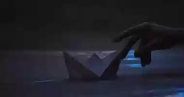 Free download Paper Boat video and edit with RedcoolMedia movie maker MovieStudio video editor online and AudioStudio audio editor onlin