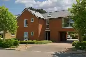 Free download Parkview Way, Epsom - The Personal Agent video and edit with RedcoolMedia movie maker MovieStudio video editor online and AudioStudio audio editor onlin