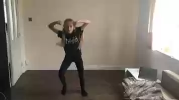 Free download Sarah Cervencova video and edit with RedcoolMedia movie maker MovieStudio video editor online and AudioStudio audio editor onlin