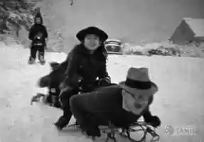 Free download Siegal and Winick Families, New Year, 1940 video and edit with RedcoolMedia movie maker MovieStudio video editor online and AudioStudio audio editor onlin