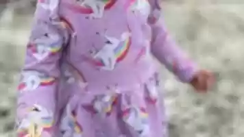 Free download Song 8 video and edit with RedcoolMedia movie maker MovieStudio video editor online and AudioStudio audio editor onlin