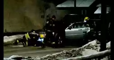 Free download Vehicle Fire Windsor Avenue video and edit with RedcoolMedia movie maker MovieStudio video editor online and AudioStudio audio editor onlin