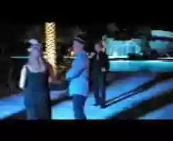 Free download Vinnie singing in the New Year. video and edit with RedcoolMedia movie maker MovieStudio video editor online and AudioStudio audio editor onlin