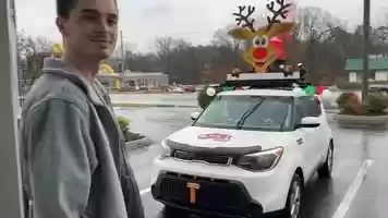 Free download Yuletide Ubering in Knoxville 2019 video and edit with RedcoolMedia movie maker MovieStudio video editor online and AudioStudio audio editor onlin