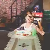 Free download Zach while eating! video and edit with RedcoolMedia movie maker MovieStudio video editor online and AudioStudio audio editor onlin